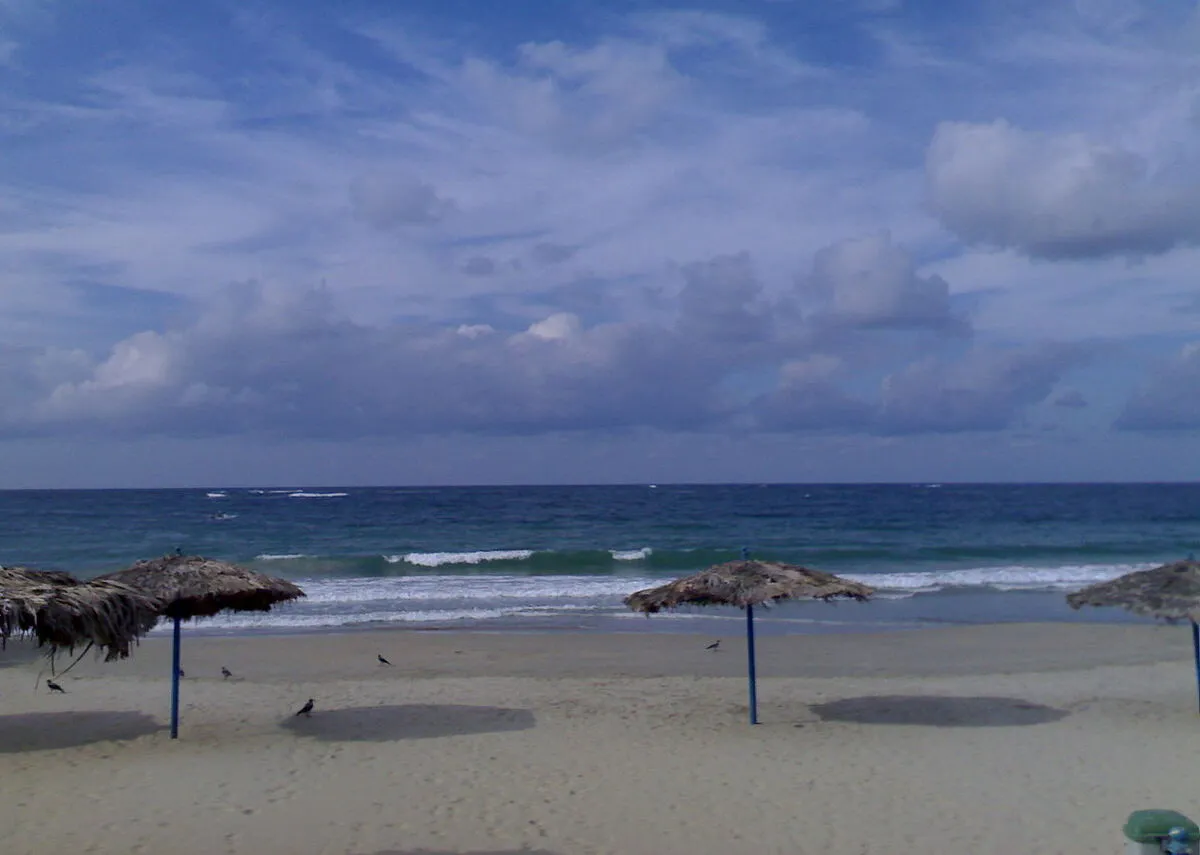 Mamoura Beach