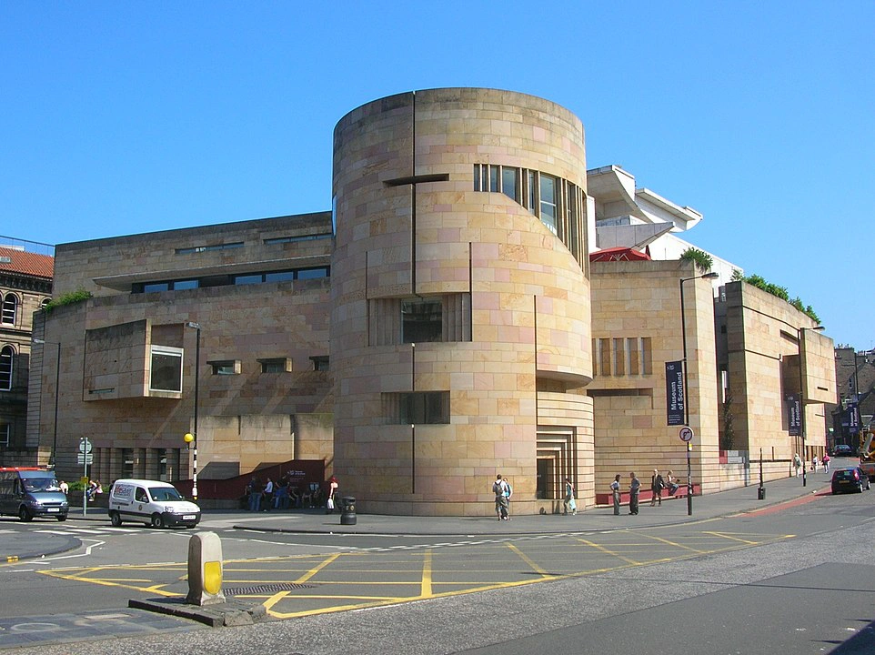 Explore National Museum of Scotland 