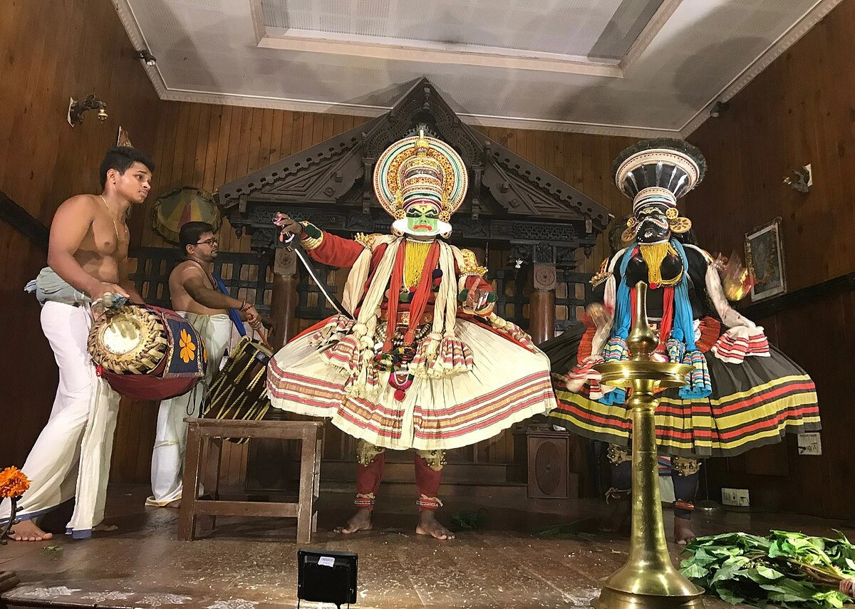 Explore Kerala Kathakali Centre 