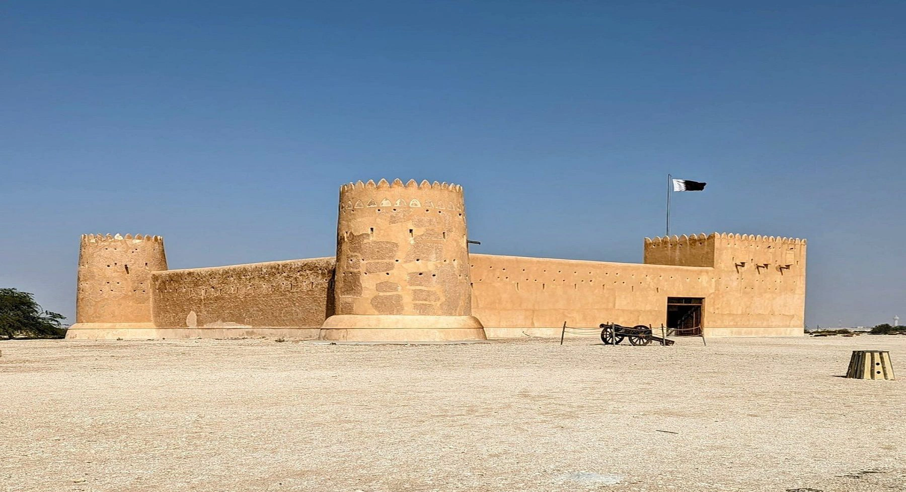 Explore Al Zubarah Archaeological Site 