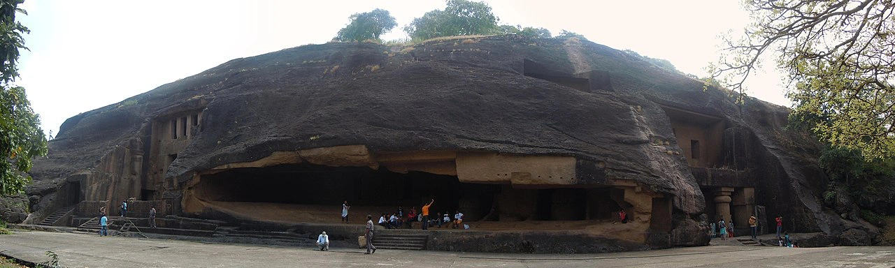 Explore Kanheri Caves 