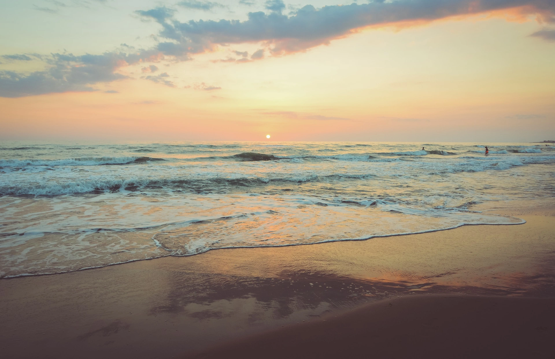 Shanghumukham Beach